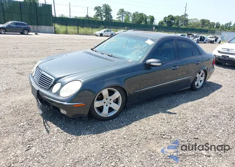 2004 Mercedes-Benz E 320 z USA, uszkodzony, nr VIN WDBUF65J94A537954